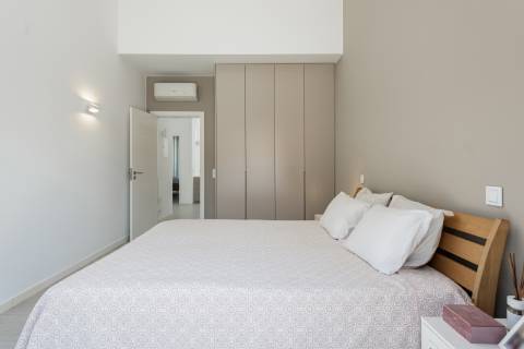 Moradia renovada V3 +1 com piscina privada - Branqueira