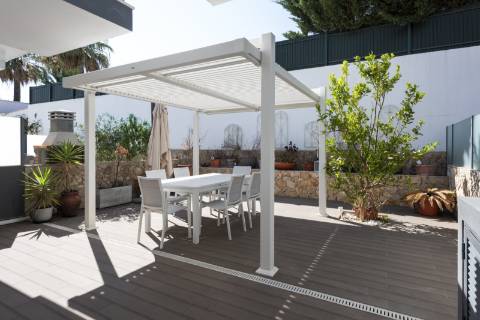 Moradia renovada V3 +1 com piscina privada - Branqueira