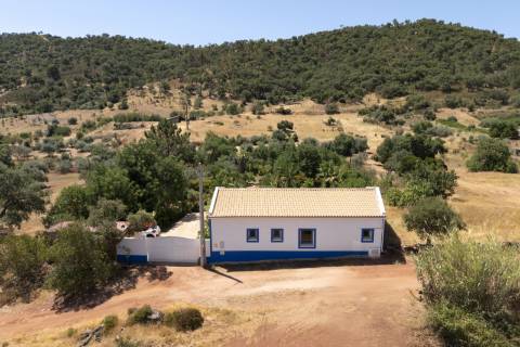 Casa de campo V2 com jardim botânico, Messines