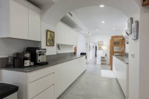 Moradia de Prestígio com 7 Quartos em Santa Bárbara de Nexe