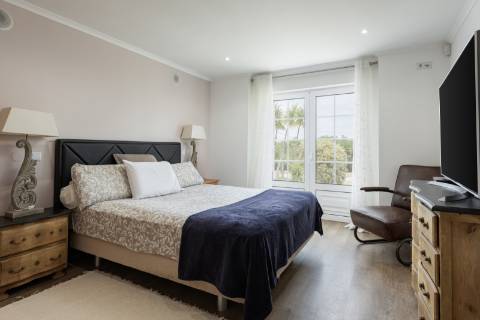 Moradia de Prestígio com 7 Quartos em Santa Bárbara de Nexe