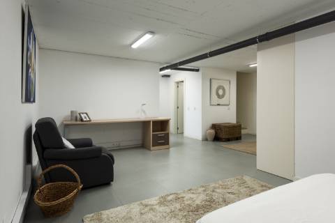 Moradia nova geminada V3 em condomínio privado - Vilamoura