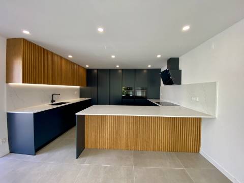 Casa Contemporânea de luxo V3 + 1 - Vilamoura