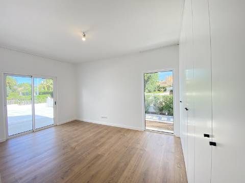Casa Contemporânea de luxo V3 + 1 - Vilamoura