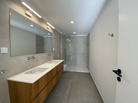 Casa Contemporânea de luxo V3 + 1 - Vilamoura