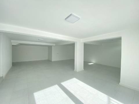 Casa Contemporânea de luxo V3 + 1 - Vilamoura