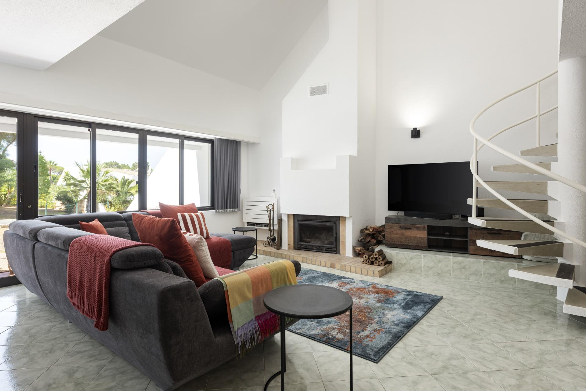 Moradia T2+1 renovada - Vilamoura