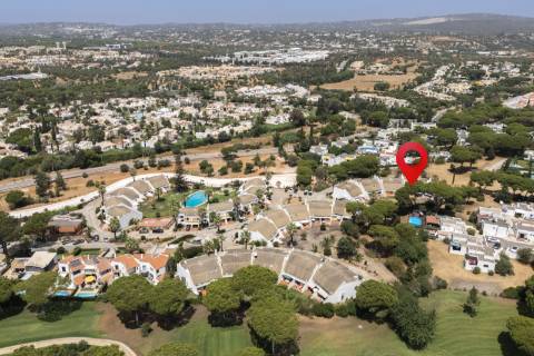 Moradia T2+1 renovada - Vilamoura