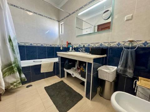 Penthouse T1 com Terraço Espaçoso - Vilamoura