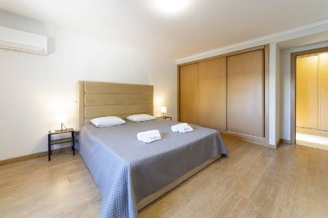 Moradia V3 - Albufeira, arrendamento anual