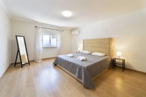 Moradia V3 - Albufeira, arrendamento anual