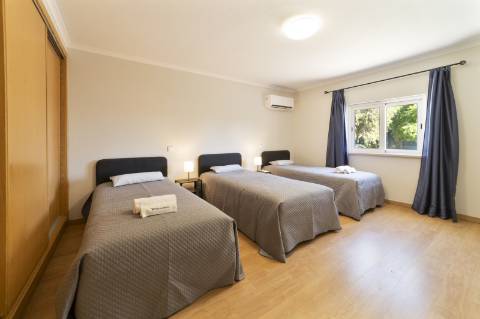 Moradia V3 - Albufeira, arrendamento anual