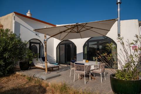 O Refúgio Perfeito no Algarve - Moradia T3 em Boliqueime