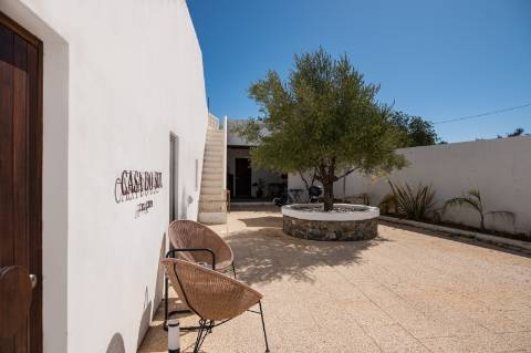 O Refúgio Perfeito no Algarve - Moradia T3 em Boliqueime