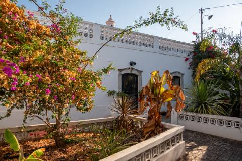 O Refúgio Perfeito no Algarve - Moradia T3 em Boliqueime