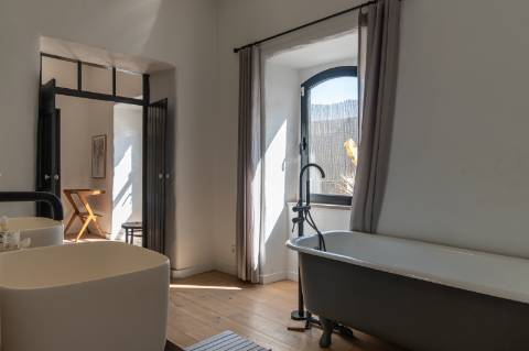 O Refúgio Perfeito no Algarve - Moradia T3 em Boliqueime