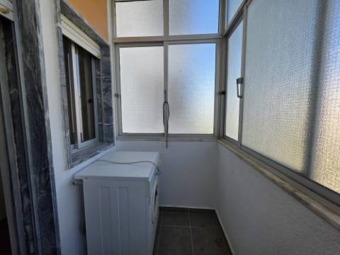 Apartamento T2 - Loulé, arrendamento anual