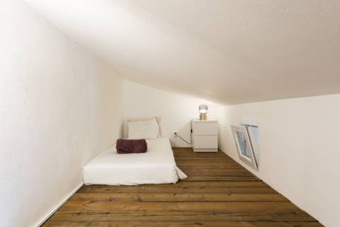 Moradia V1+1 - Santa barbara de Nexe