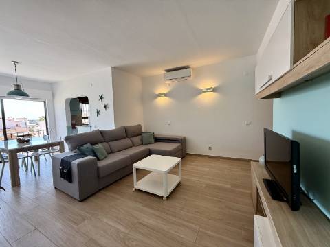 Para Alugar - Apartamento T2, Condomínio com Piscina, Guia