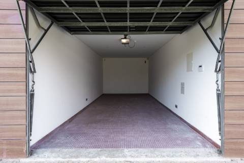 Luxuosa moradia geminada duplex com piscina privada em Vale do Lobo