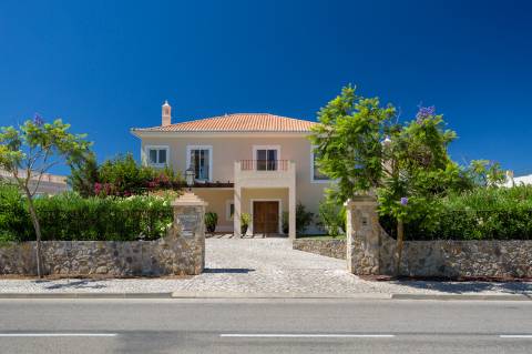 Moradia T3+1 em Vilamoura, vista para o golfe - Arrendamento anual