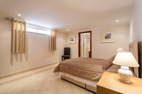 Moradia T3+1 em Vilamoura, vista para o golfe - Arrendamento anual