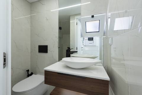 Fantástica Moradia T3 Renovada - A Apenas Minutos da Praia e Praça, Vale do Lobo