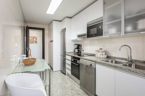 Apartamento T2 - Top Floor com vista mar e golfe