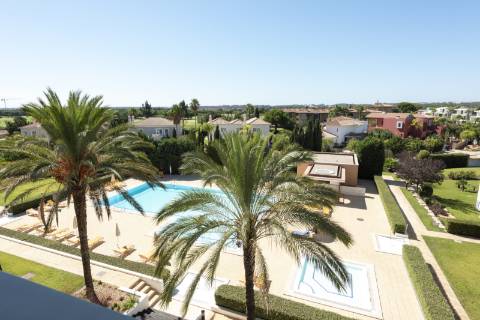 Apartamento T2 - Top Floor com vista mar e golfe