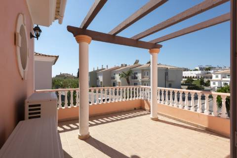 Moradia tradicional V3 +1 - Montenegro