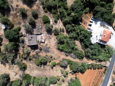 Terreno com ruína - Loulé