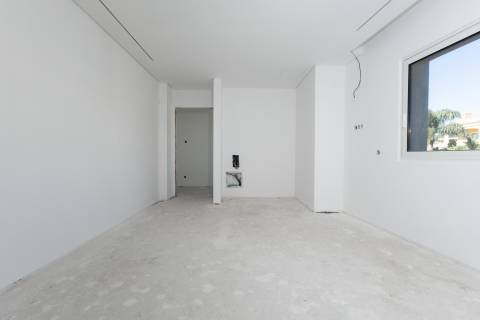 Moradia Contemporânea em fase final de construção - Loulé