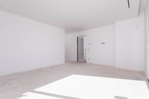 Moradia Contemporânea em fase final de construção - Loulé