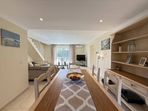 Moradia V4 - Almancil, arrendamento anual