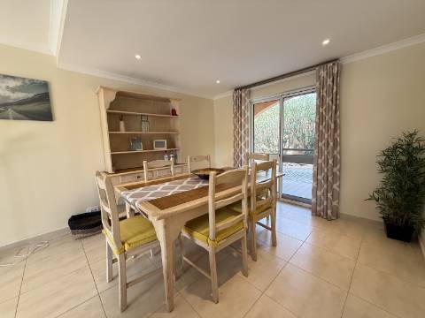 Moradia V4 - Almancil, arrendamento anual