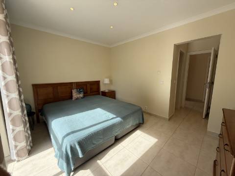 Moradia V4 - Almancil, arrendamento anual