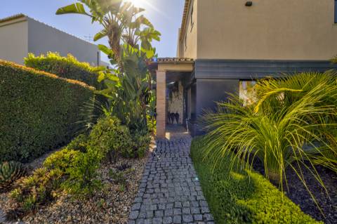 Moradia V3+1 - Vilamoura