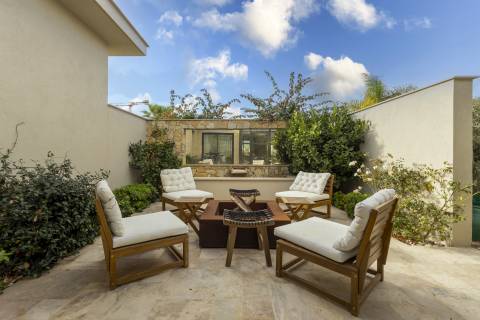 Moradia de Luxo V4 - Primeira Linha da Ria Formosa, Faro