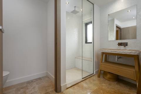 Moradia de Luxo V4 - Primeira Linha da Ria Formosa, Faro