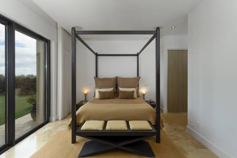 Moradia de Luxo V4 - Primeira Linha da Ria Formosa, Faro