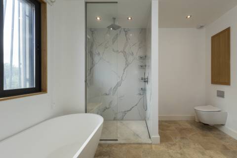 Moradia de Luxo V4 - Primeira Linha da Ria Formosa, Faro