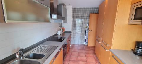 Magnifico Apartamento T1- Olhos d'Água - Albufeira para arrendamento ao Ano.