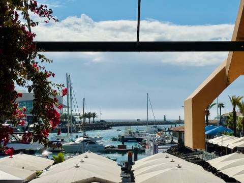 Oportunidade Excecional - Apartamento T2 na Primeira Linha da Marina de Vilamoura