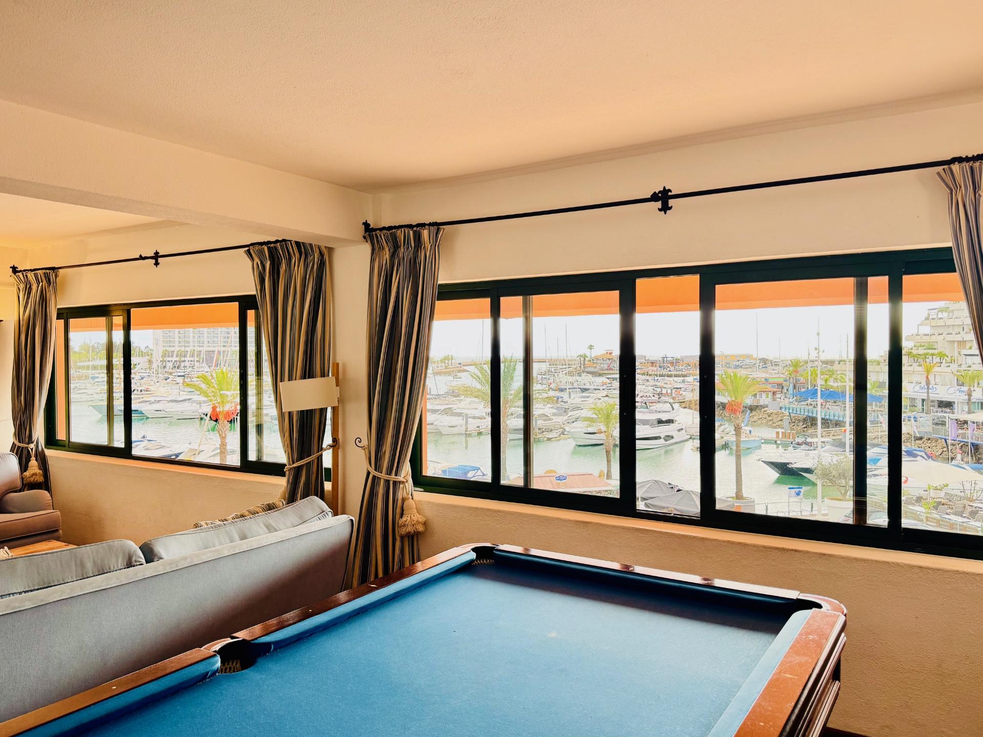 Apartamento T2+1 Frente à Marina - Vilamoura