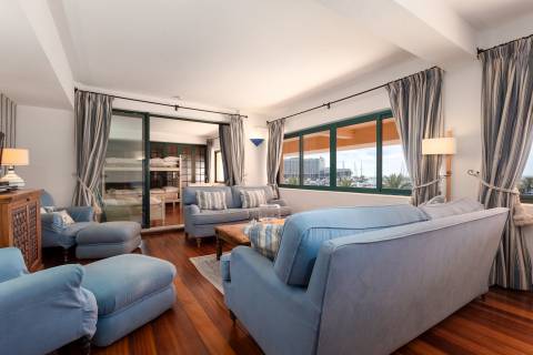 Apartamento T2+1 Frente à Marina - Vilamoura