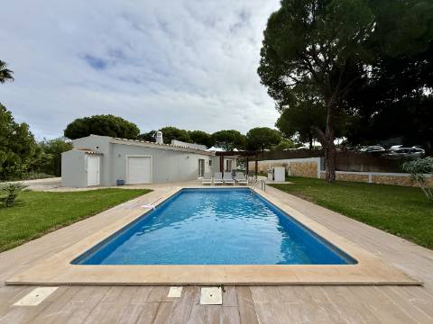 Moradia V4 - Almancil, arrendamento anual