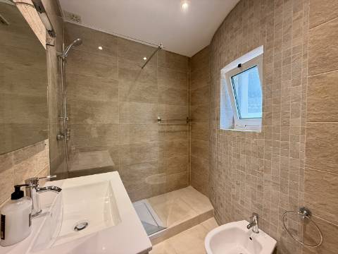 Moradia V4 - Almancil, arrendamento anual