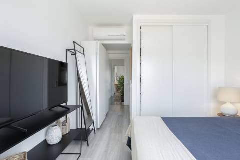 Fantástico apartamento T2 no Centro de Almancil