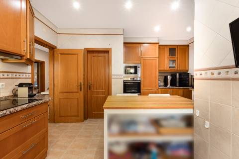 Moradia V3+1 com piscina privada, localização privilegiada - Vilamoura