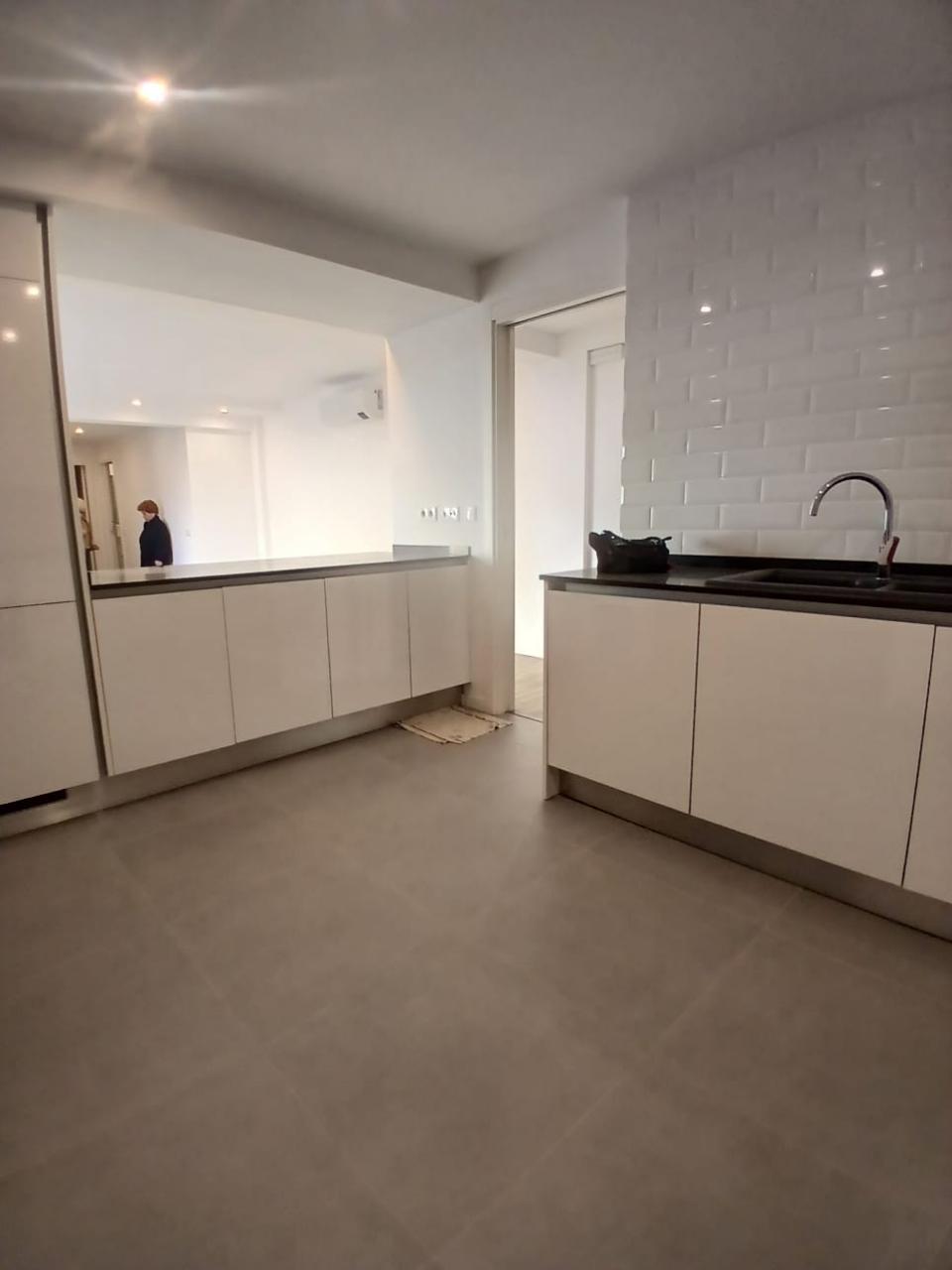 Apartamento T2 - Arrendamento anual Olhão